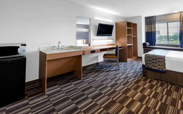 Microtel Inn & Suites by Wyndham Baltimore BWI Airport