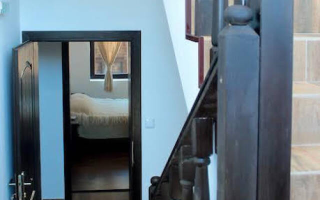 Topalovi Guest House