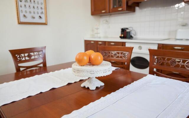 Luxury Seaview Apartment
