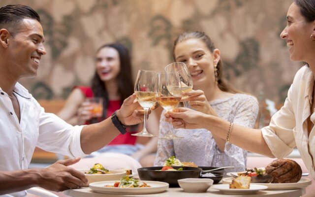 Novotel Sydney International Airport Hotel