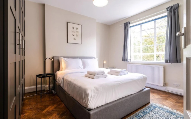 Stylish Kings Cross Flat