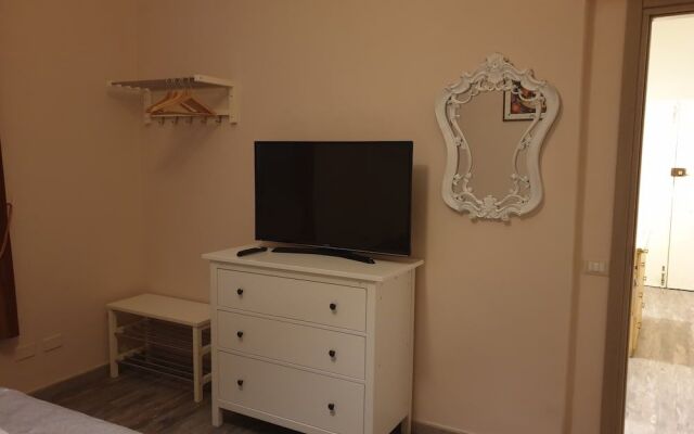 Secret RHome Colosseum Art