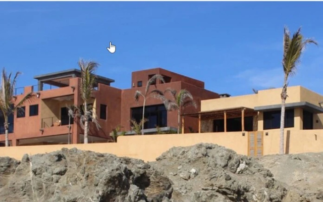 Villa Rocas