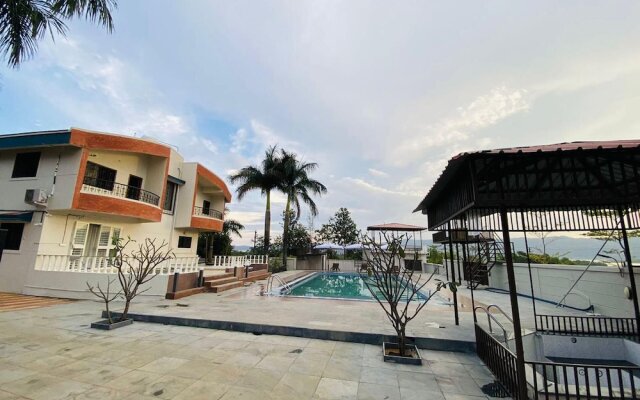 H2O Greens Villa