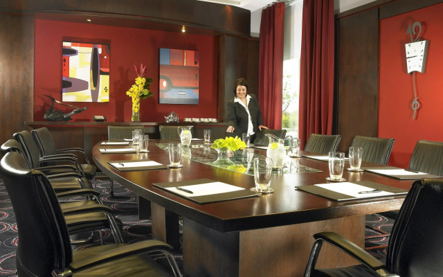 Carlton Hotel Blanchardstown