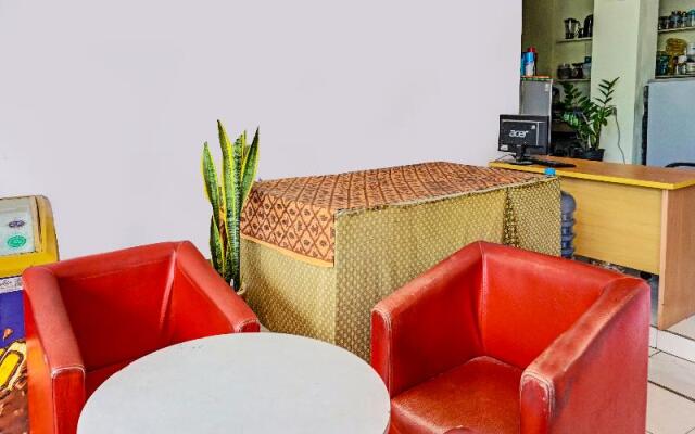 Oyo 91796 Guest House Ghalta Syariah
