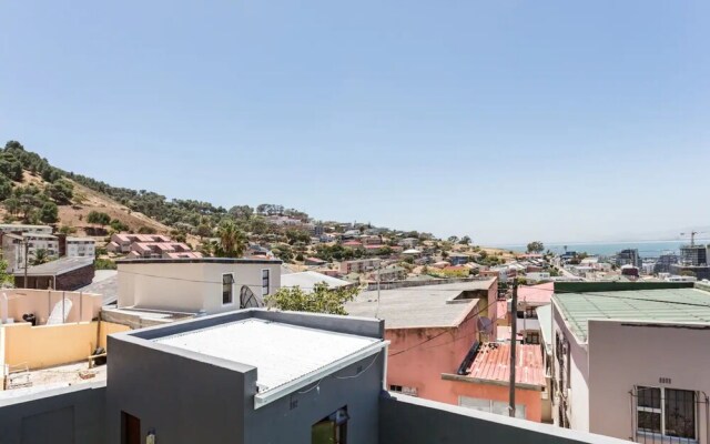 3 Bedroom Hilltop Home With Spectacular Views
