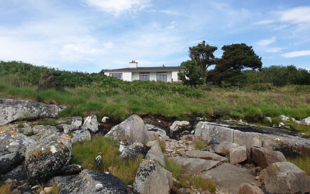 Salmon Cottage