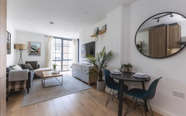 Stylish Hackney Wick Apartment With Terrace