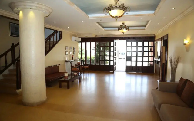 Douma Hotel