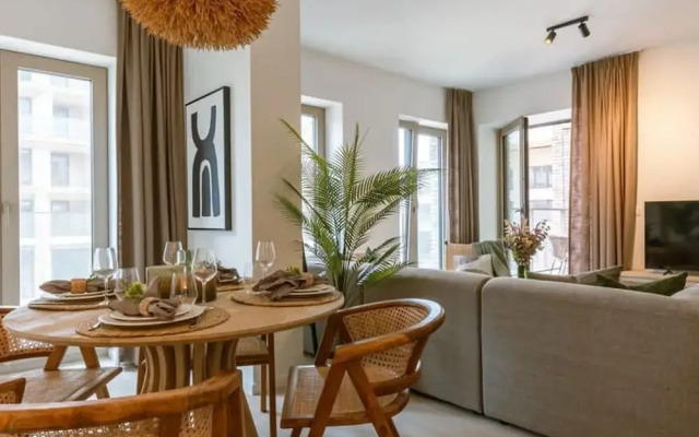 Beautiful Warm Apartment With Terrace in Ostend