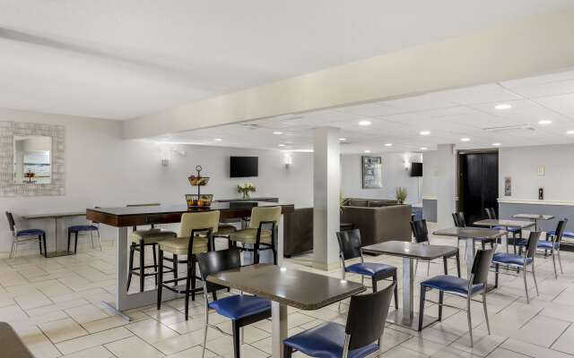 Best Western Plus Jonesboro Inn and Suites