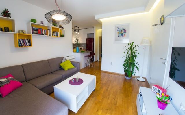 Apartment Lemon