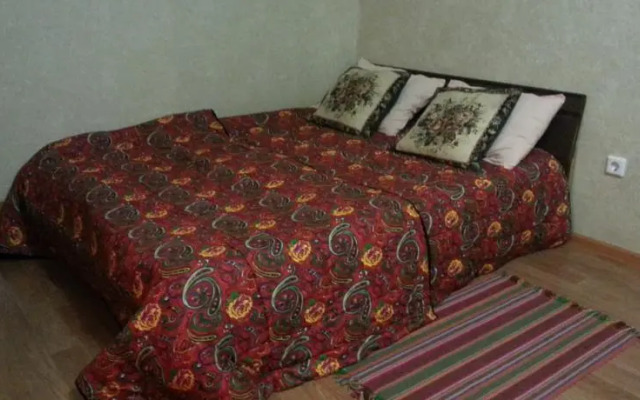 Строителей 90Б