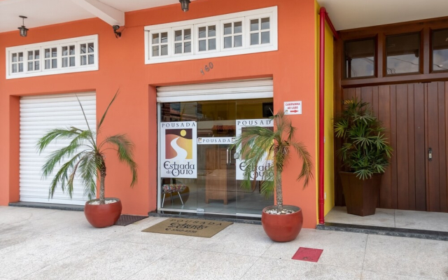 OYO Pousada Estrada do Ouro