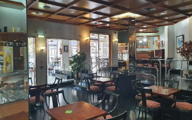 B&B HOTEL Gijón Centro Begoña
