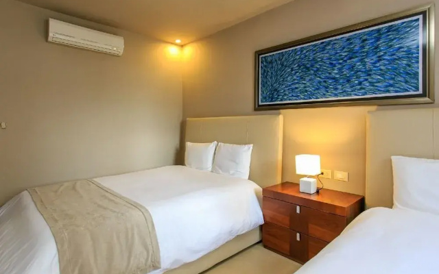 Nolita 204 Wonderful 2 Bedroom 5th Av by RedAwning