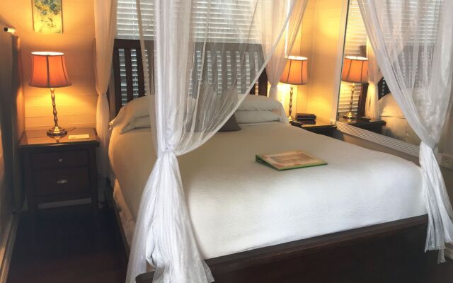 Duval Gardens at Southernmost Beach Resort – Adults Only