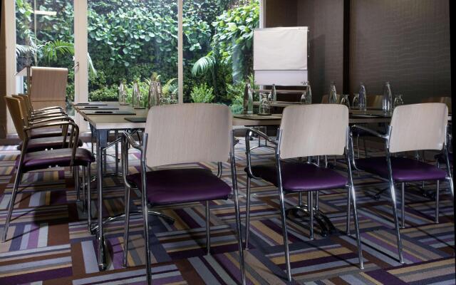 100 Luxury Suites by Preferred