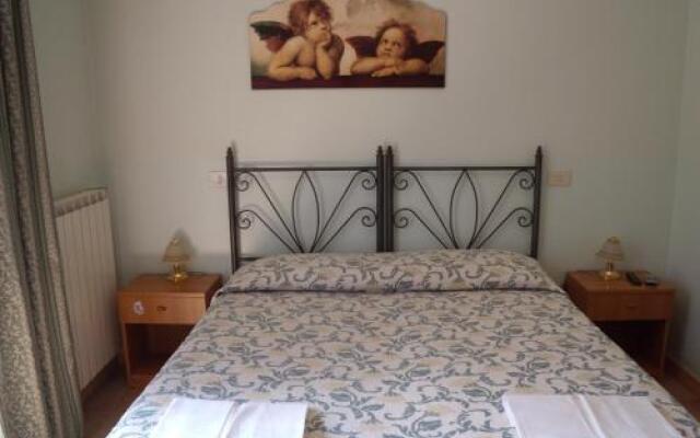 B&B Xenia