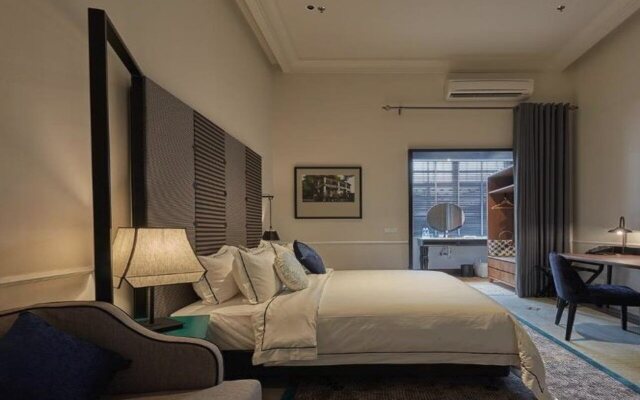 The Edison George Town