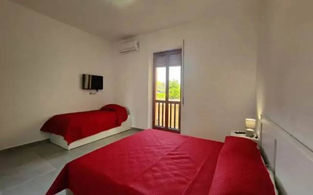 Cozy Apartment Near Alghero's Seafront
