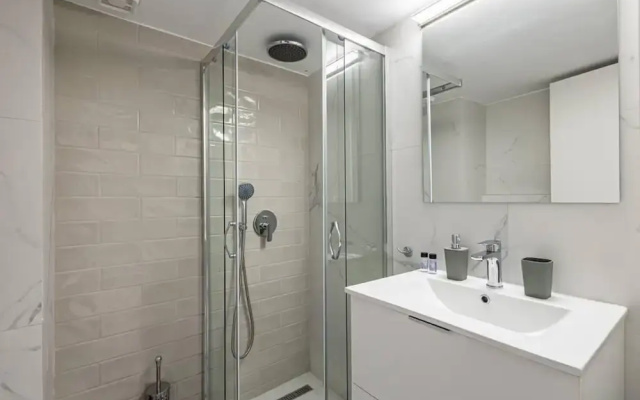 Acropolis Luxury Apartment