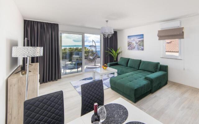 Apartments Blanka House