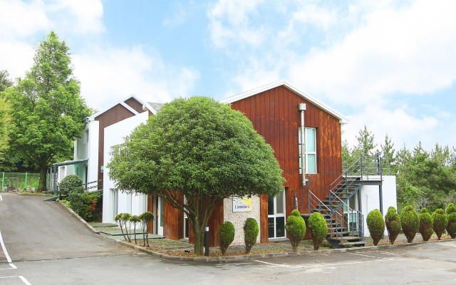 Lavenders Pension (Pet friendly)
