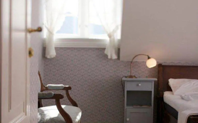 Walaker Hotel