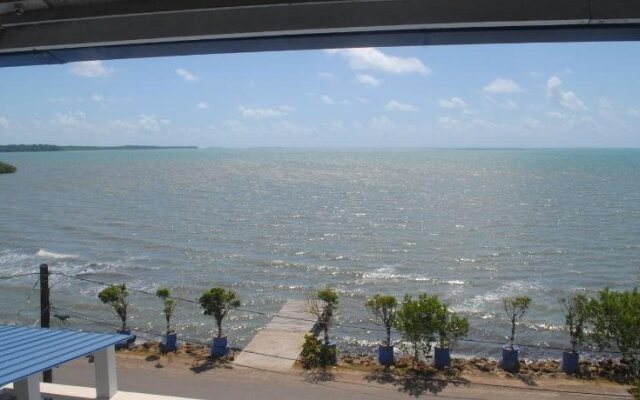 Sea Front Inn