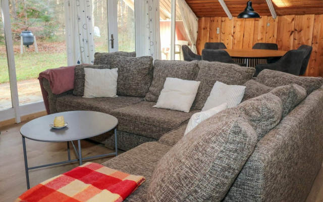 6 Person Holiday Home in Hadsund