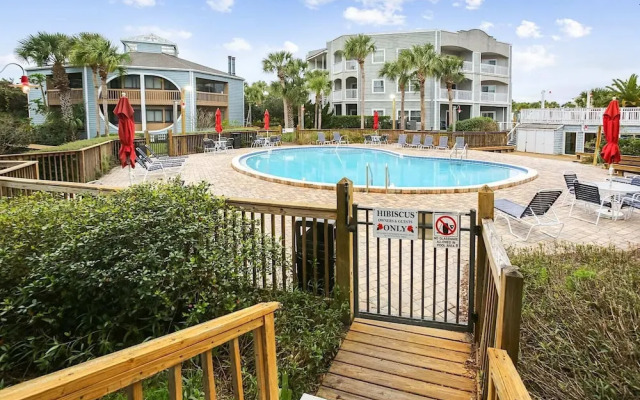 St. Augustine's Oceanfront Oasis: Hibiscus F102