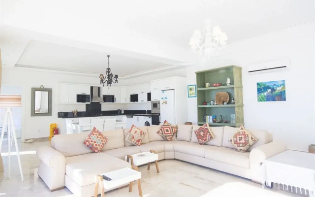 Villa Islamlar House by Akdenizvillam