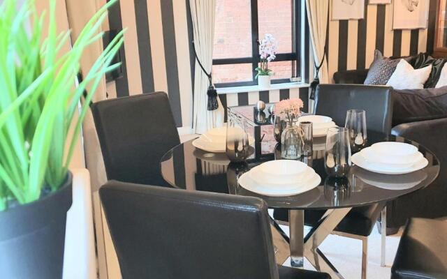 MELTON COURT APARTMENTS 2x 2bed2bath