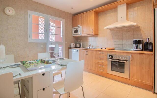 2211-Apt with big terrace and amazing sea view