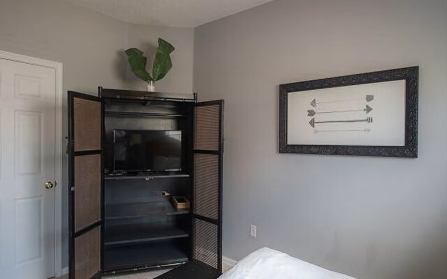 Legacy 2102 - 3 Br Condo