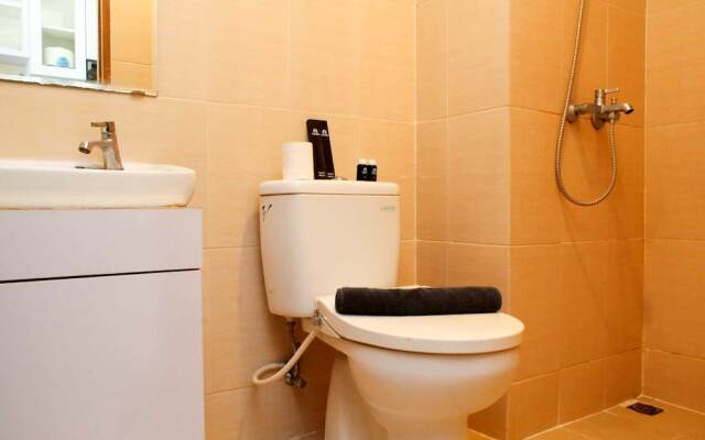 Homey and Tidy Studio at The Oasis Apartment