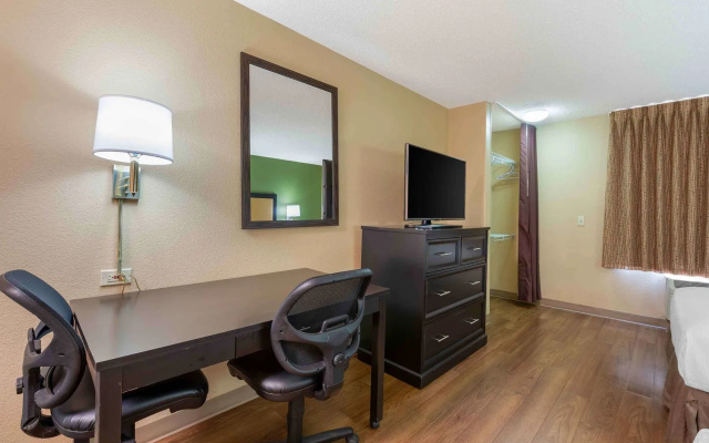 Extended Stay America Select Suites - Columbus - Worthington