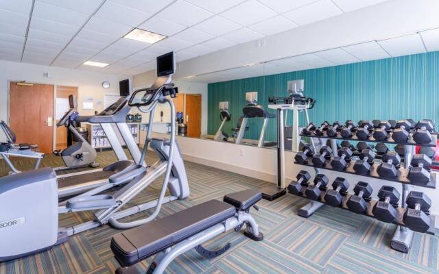 Holiday Inn Express & Suites Cedar Falls - Waterloo by IHG