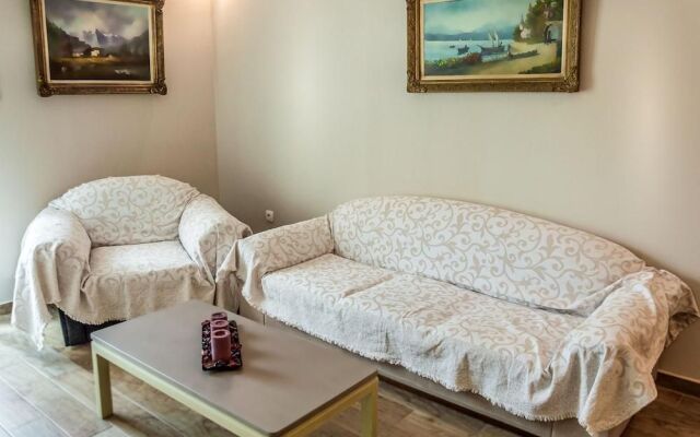 Artemis Home