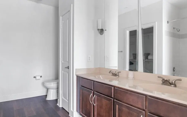 Landing Apartments - North Dallas