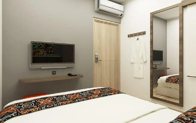 Front One Budget Malioboro