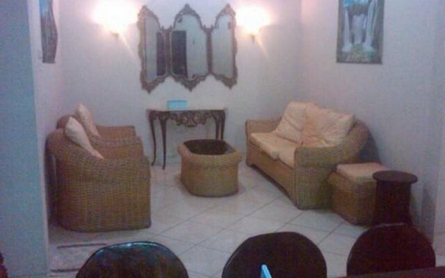 Rancho Topaz Guesthouse