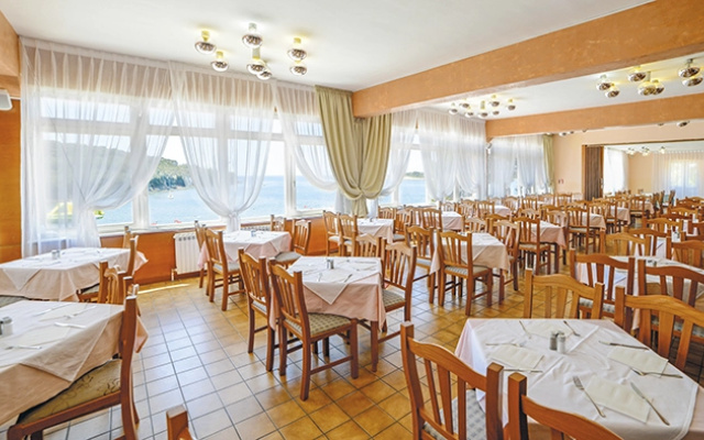 Centinera Resort & Camping