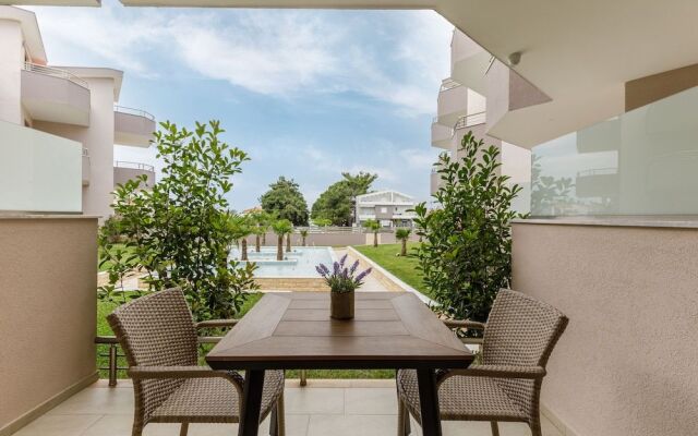 Aria Garden Suites