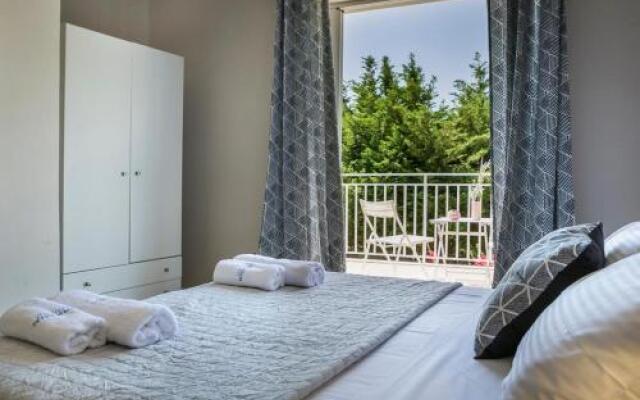 Sea View Villa in Skala