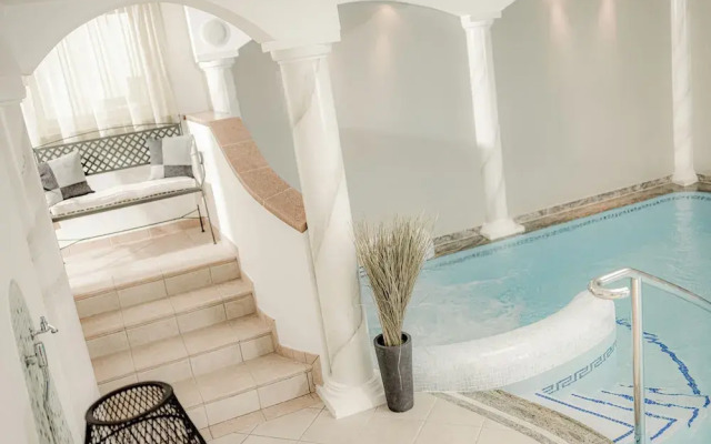 Amolaris Garden Loges & Guesthouse