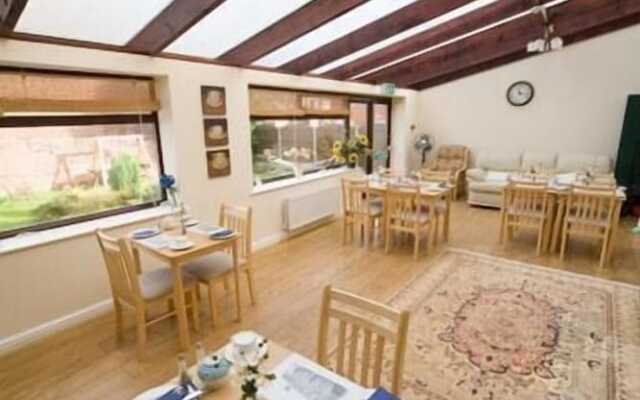 Oak House B&B