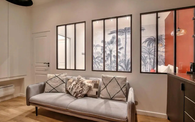 NEW ! Outstanding 2BR & 1BR Apt in Paris 15